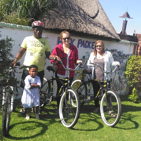 הוסטל סווטו Authentic Bicycle Tours And Backpackers חדר תמונה