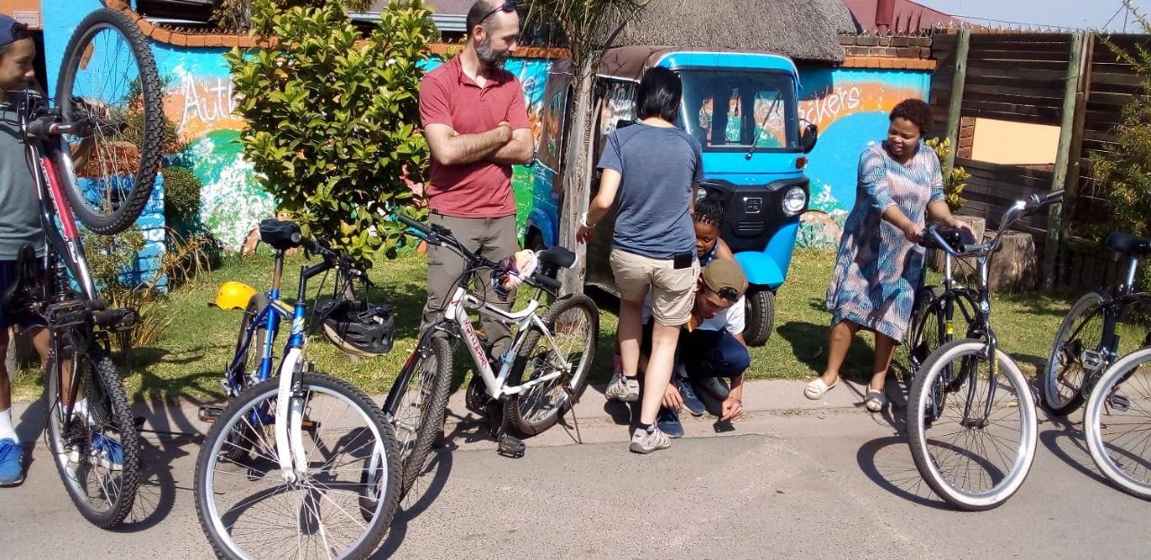 הוסטל סווטו Authentic Bicycle Tours And Backpackers מראה חיצוני תמונה