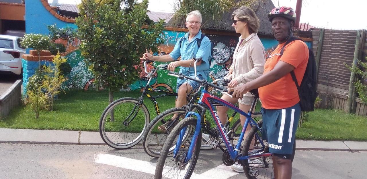 הוסטל סווטו Authentic Bicycle Tours And Backpackers מראה חיצוני תמונה