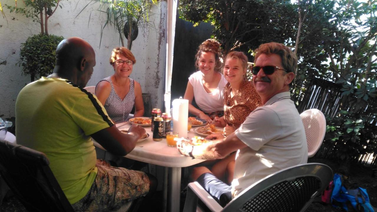 הוסטל סווטו Authentic Bicycle Tours And Backpackers מראה חיצוני תמונה